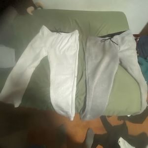 American eagle light grey and white cotton joggers 2 pairs size xl men’s